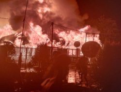 Kebakaran Hebat di Distrik Atsj: Diduga Akibat Korsleting Listrik