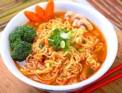 Konsumsi Mi Instan Setiap Hari Berisiko Ganggu Kesehatan