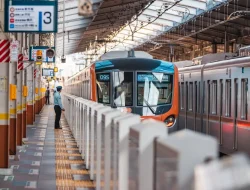 Gempa Listrik Lumpuhkan Kereta Utama Tokyo Selama Sembilan Jam, Puluhan Ribu Komuter Terjebak