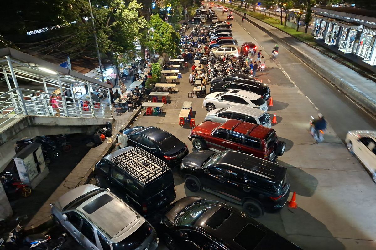 usaha di cawang yang bikin macet