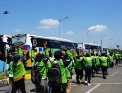 Ribuan Mitra Ojol Mudik Gratis Bersama Keluarga
