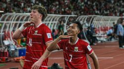 Beckham–Romeny Menggila, Garuda Hujani Gol