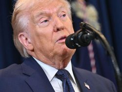 Trump Isyaratkan Perundingan dengan Iran