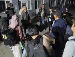 Evakuasi 45 WNI dari Iran, Pulang via Azerbaijan