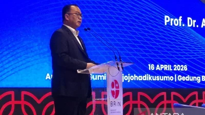 Kepala Badan Riset dan Inovasi Nasional (BRIN) Arif Satria dalam kegiatan BRIN Goes To Industry III di Jakarta, Kamis (16/4/2026). ANTARA/Sean Filo Muhamad/am.