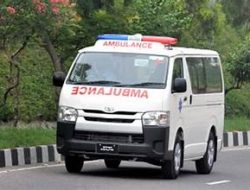 Prank Debt Collector Kuras Waktu Kru Ambulans di Jakarta Barat