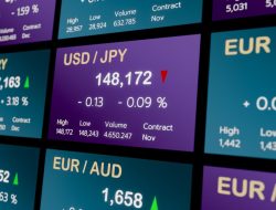 Jepang Kucurkan Rp 1.300 Triliun Saat Yen Tertekan Dolar AS