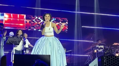 Penyanyi Andien tampil dalam gelaran myBCA International Java Jazz Festival 2026, di NICE, PIK 2, Tangerang, Banten, pada Sabtu (30/5/2026) malam. (ANTARA/Sri Dewi Larasati)