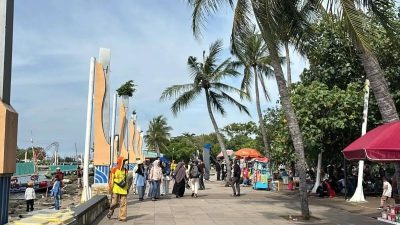 Libur Idul Adha, Warga Serbu Tempat Wisata Favorit