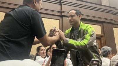 Sidang Nadiem Dihadiri Sejumlah Artis dan Kreator Konten