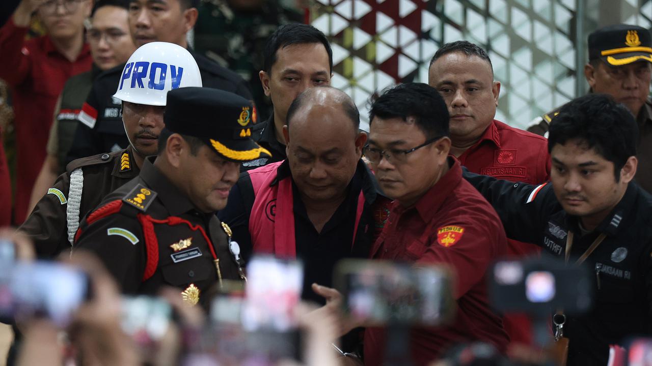 Drama 32 Jam Sepulang Umrah Dadan Hindayanah