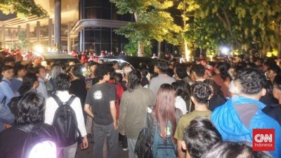 Mahasiswa Geruduk Diskusi Budiman di UGM