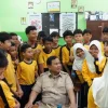 Prabowo Tinjau MBG, Siswa Diajak Berdialog