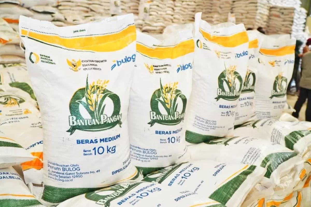 Beras Pemerintah Jaga Pangan Warga