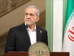 Iran Terancam Krisis Jika Pezeshkian Lengser